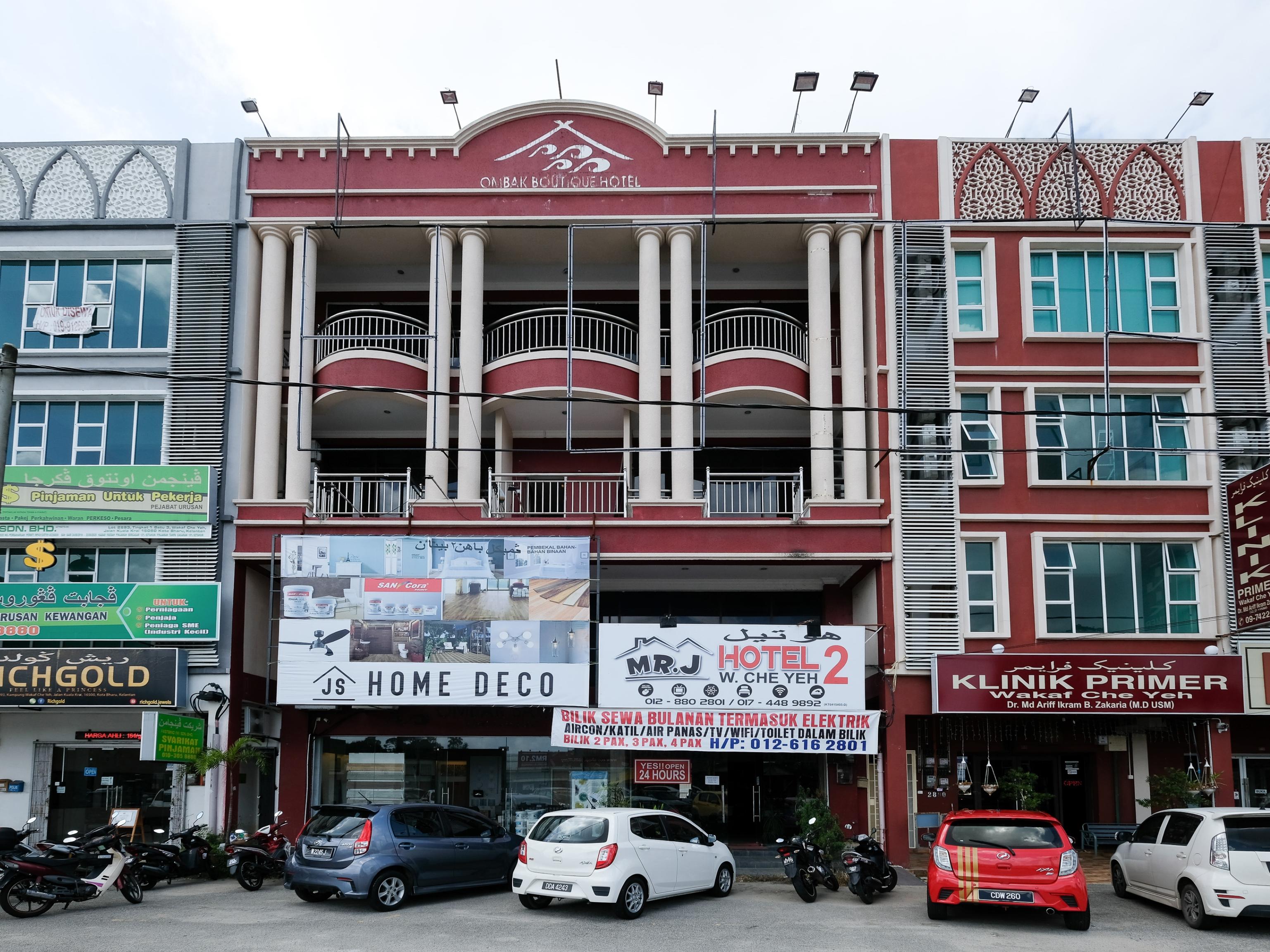Oyo 717 Mr J Hotel Wakaf Che Yeh 2 Ngoại thất bức ảnh