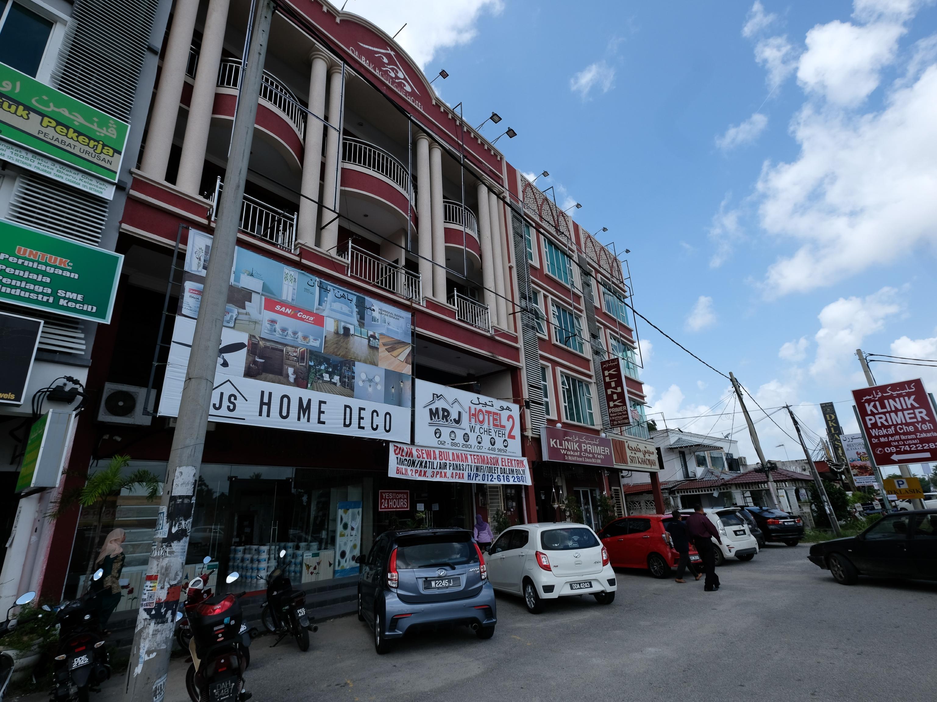 Oyo 717 Mr J Hotel Wakaf Che Yeh 2 Ngoại thất bức ảnh