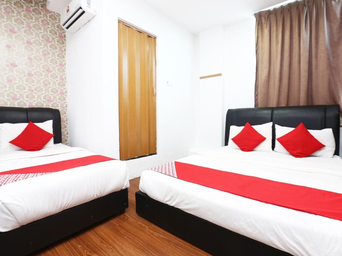 Oyo 717 Mr J Hotel Wakaf Che Yeh 2 Ngoại thất bức ảnh