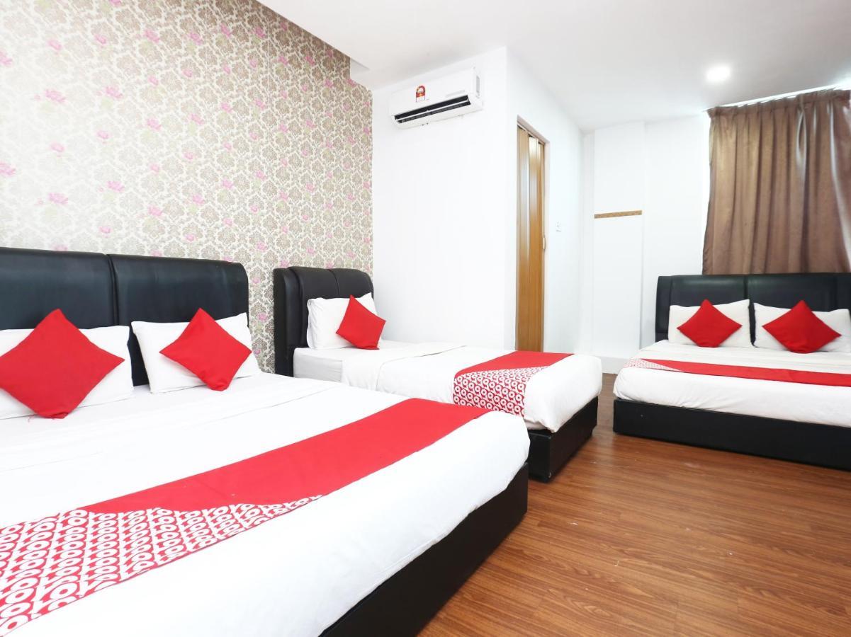Oyo 717 Mr J Hotel Wakaf Che Yeh 2 Ngoại thất bức ảnh