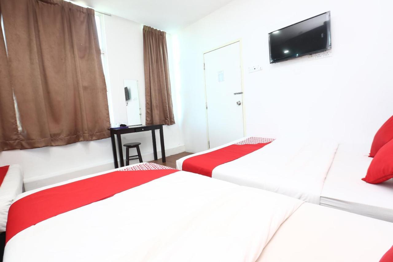Oyo 717 Mr J Hotel Wakaf Che Yeh 2 Ngoại thất bức ảnh